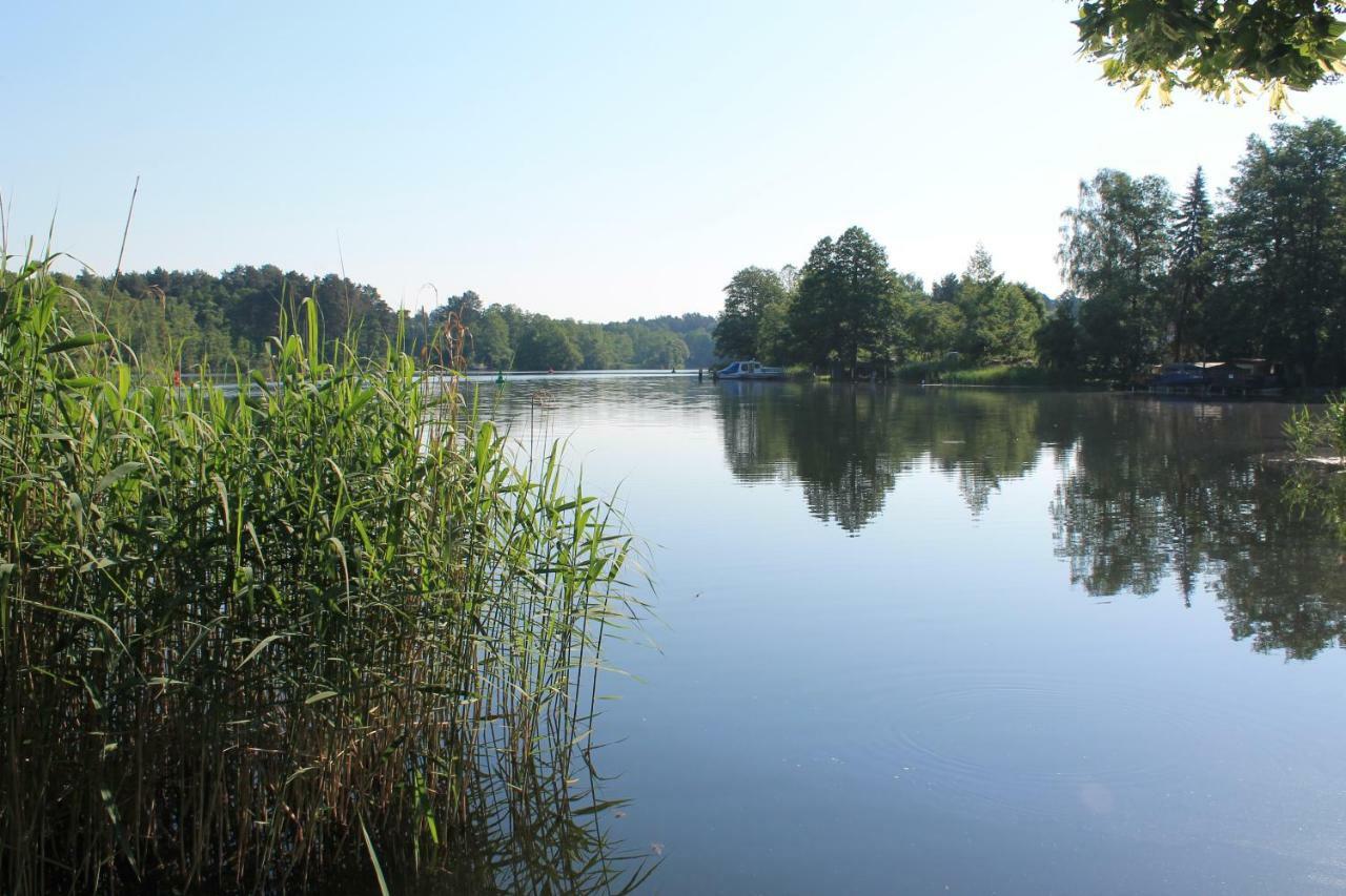 Ferienappartements Am See Schorfheide Exterior photo